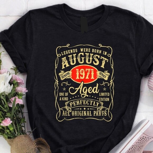 Tops - Legends Were Born In August 1971 50th Birthday Gifts Shirt